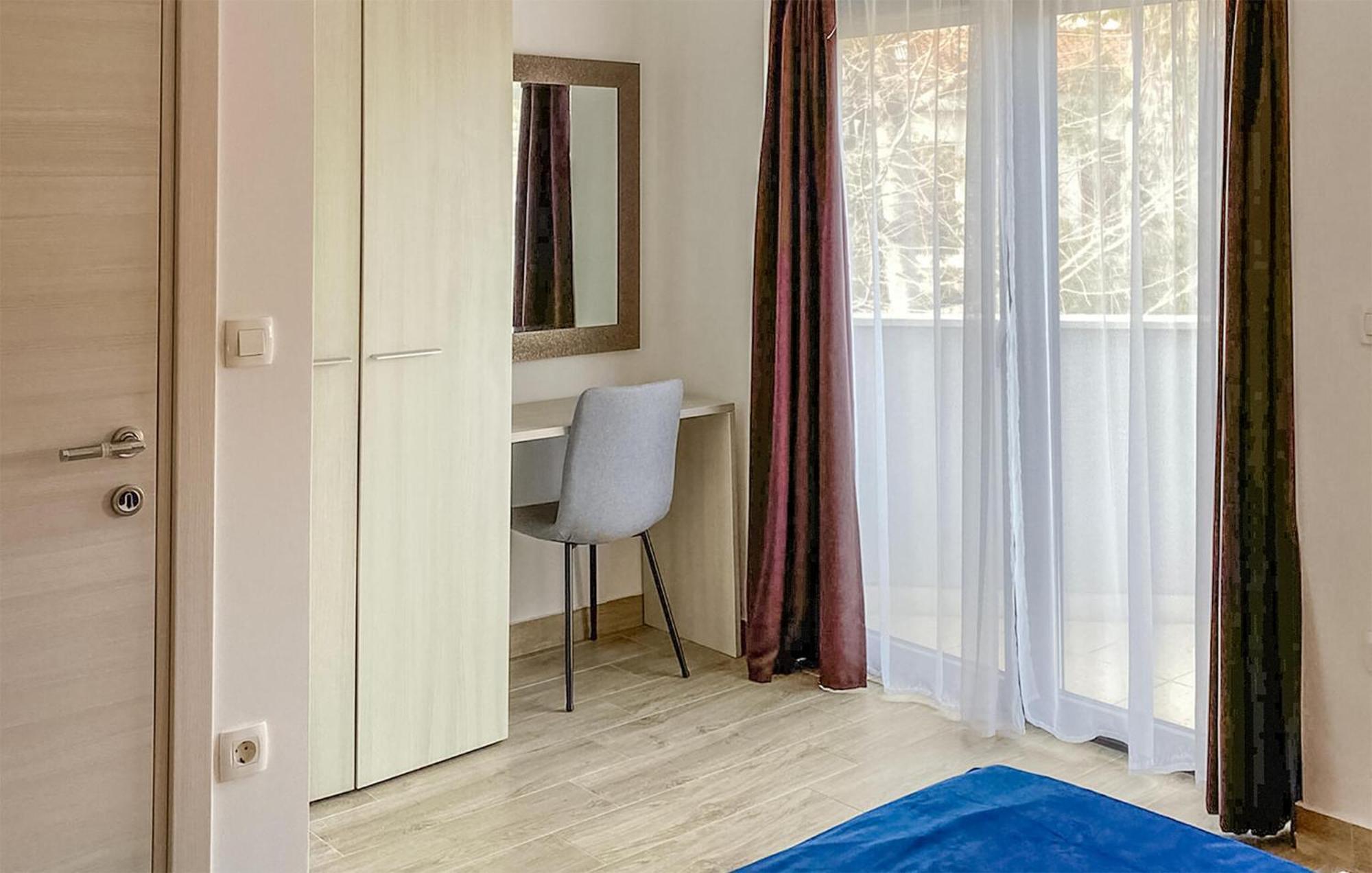 Stunning Apartment In Pjescana Uvala With Wifi Dış mekan fotoğraf