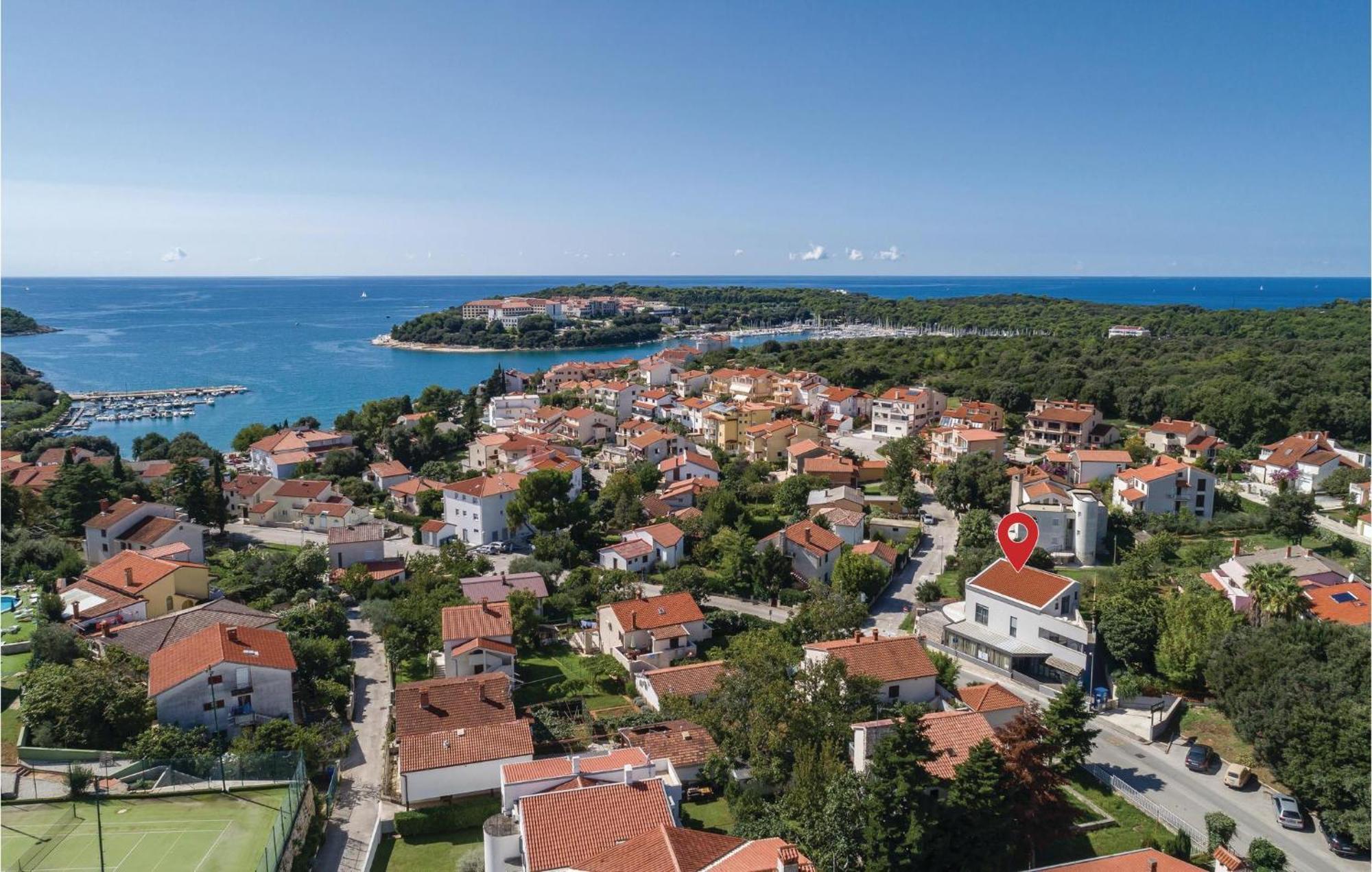 Stunning Apartment In Pjescana Uvala With Wifi Dış mekan fotoğraf