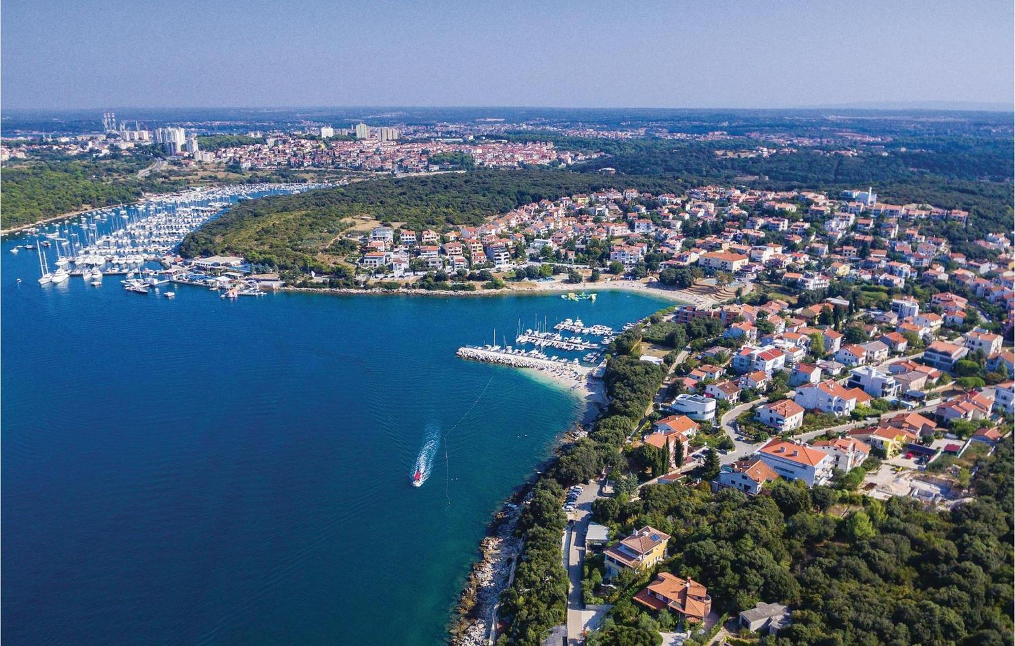 Stunning Apartment In Pjescana Uvala With Wifi Dış mekan fotoğraf